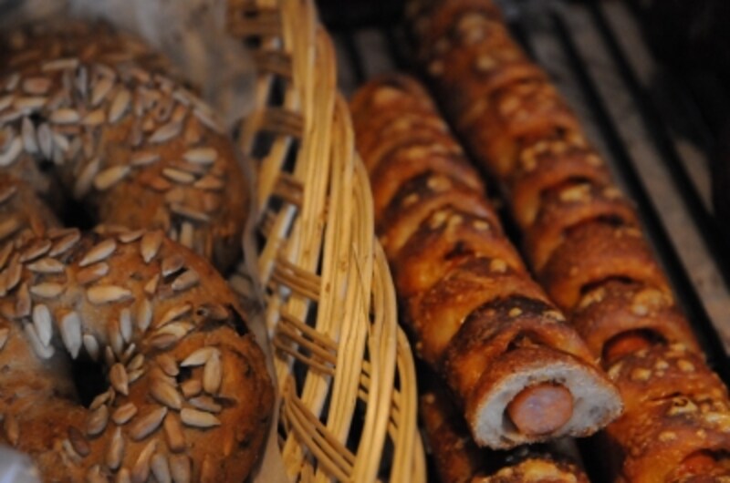 コルンバイザーレーズンとスパイシーロングウィンナー