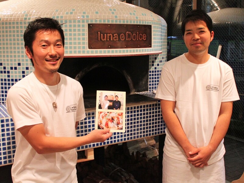 思い出の写真をもって