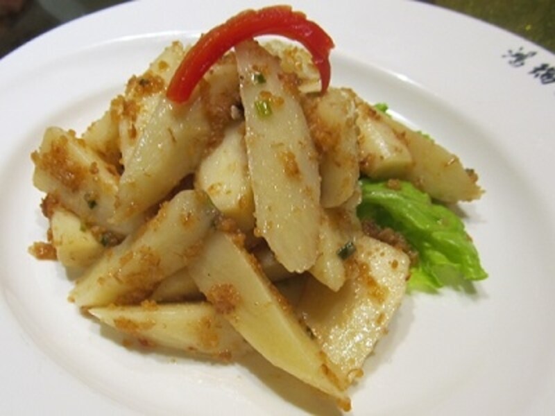 マコモダケとエビの卵の前菜