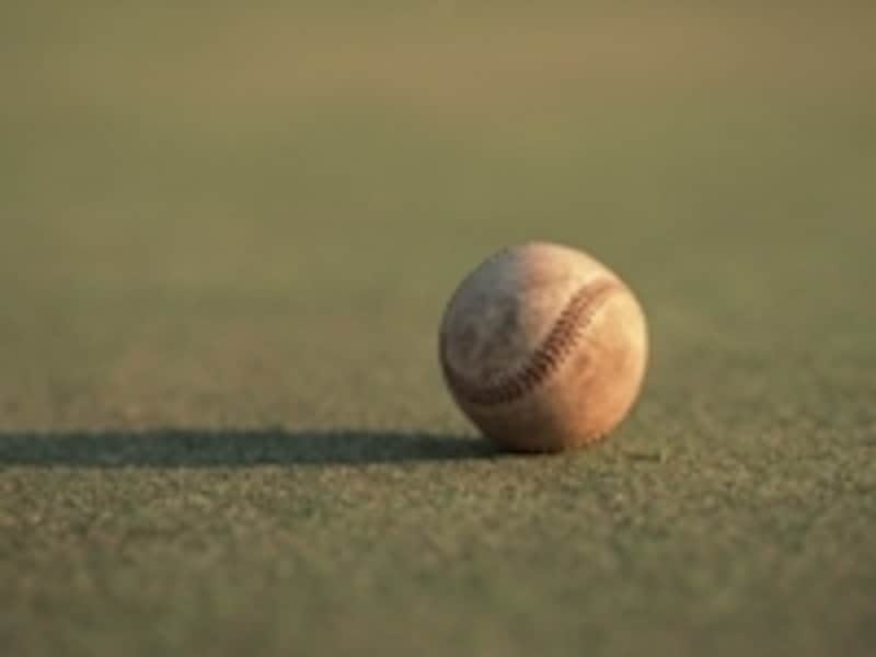 田中自身が志願し、星野監督が容認しての“175球”。これに米国が強く反応した。ニューヨーク・タイムズ紙は「メディカルチェックの必要性」を誌面で訴えている。