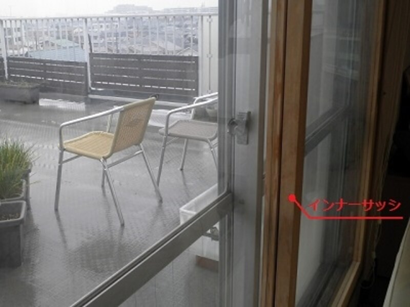 木製のインナサッシを設けた例