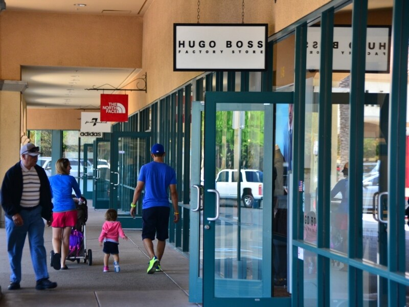 カマリロアウトレット