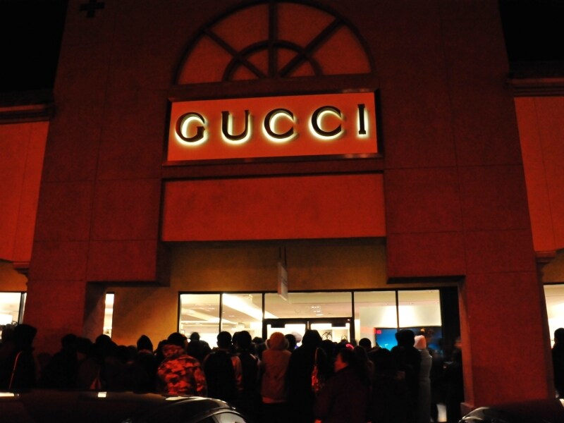 デザートヒルズのミッドナイトマッドネスセール