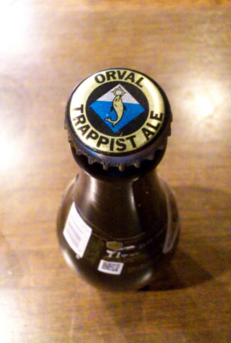 オルヴァルのトレードマークのマス