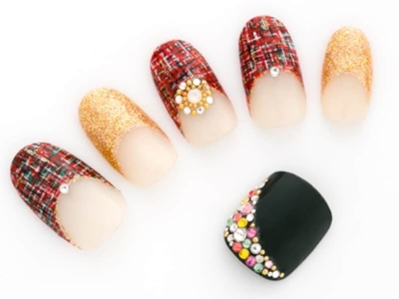 ブローチのようにきらめくビジュー