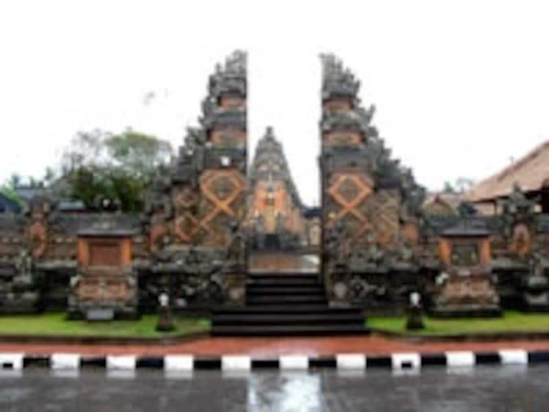 バトゥアン寺院