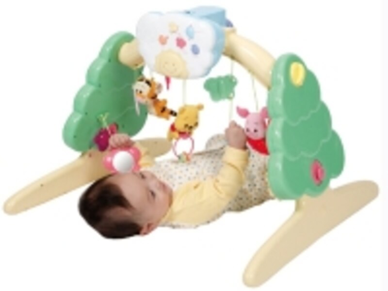 胎内音や童謡などのサウンドもいっぱい！undefinedくまのプーさんのぬいぐるみははずして遊ぶこともできます