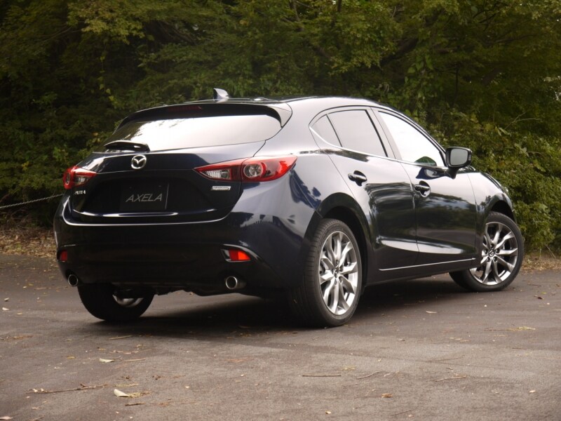 マツダ・アクセラ・ハッチバック・リヤ