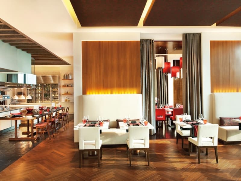 大邸宅のような優雅さ、がコンセプトの「VIU」