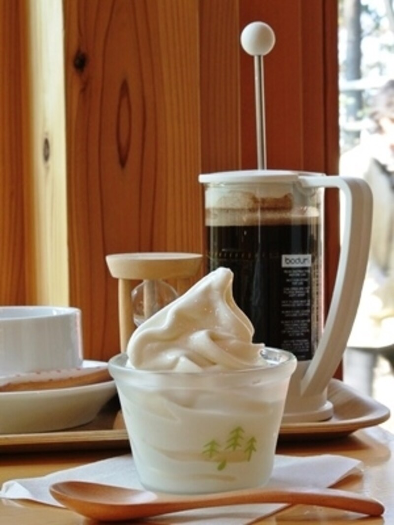 人気ナンバーワンのソフトクリーム。コーヒーと一緒にいただくのがおすすめです！