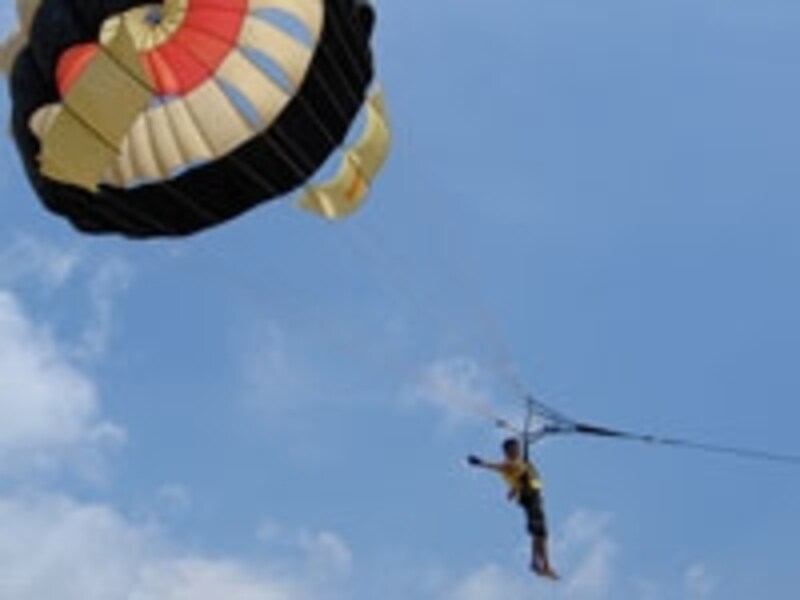 パラセイリング