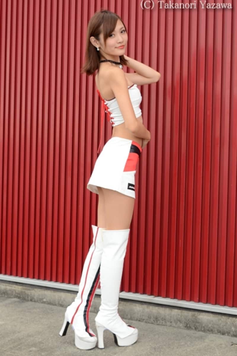 神咲はるか／KONDO RACING ADVAN GAL