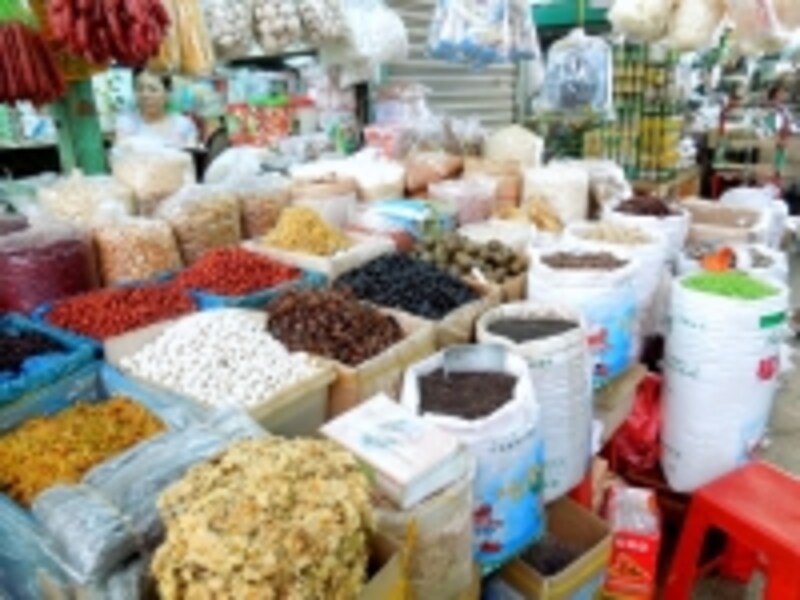 Binh Tay Market 3