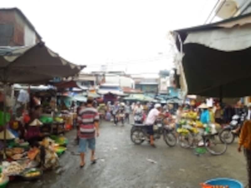 Binh Tay Market 8