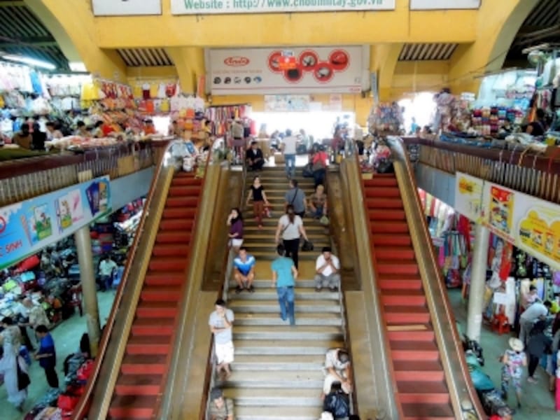 Binh Tay Market 4