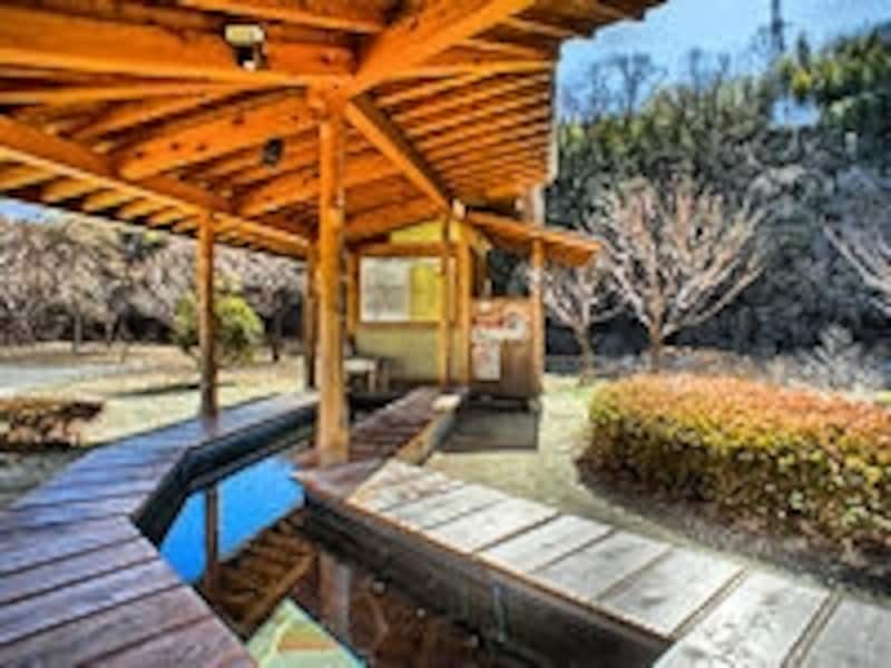 昼神温泉足湯「ふれあいの湯」