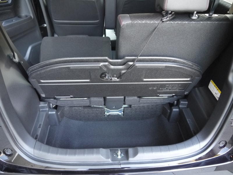 ホンダN-WGNラゲッジアンダーボックス