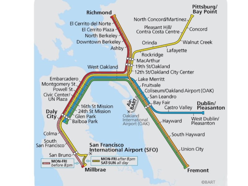 平日は朝４時から運行しています
