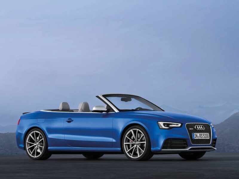 アウディ RS5カブリオレ