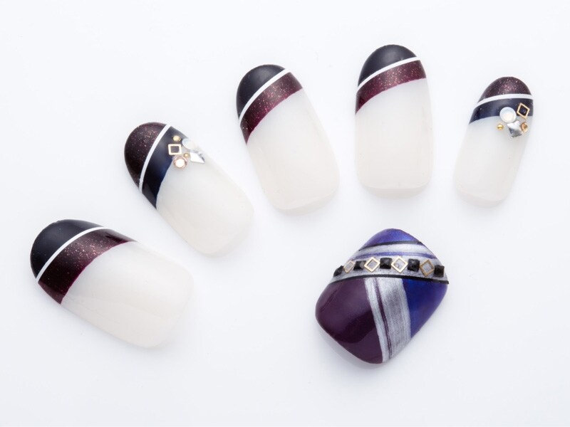 所作まで美しく見えそうな和ネイル