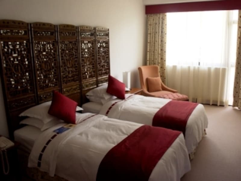 デラックスタイプの客室。一部客室にはバルコニーが付く