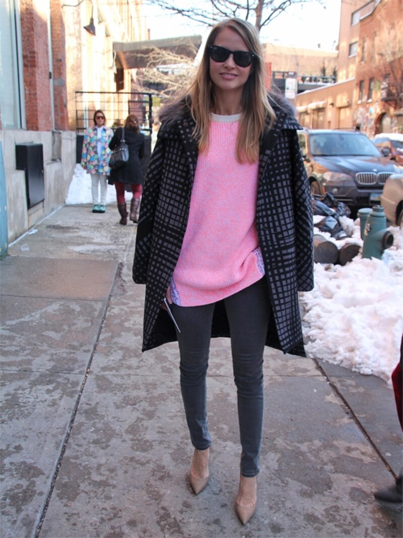 モノトーンの差し色にパステル