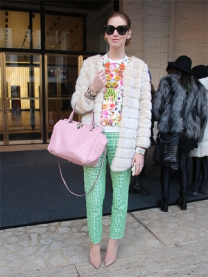 新発見 冬のパステルカラーが装いを華やがせる 全文 レディースファッション All About