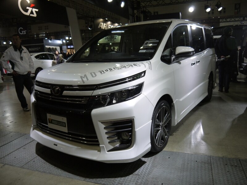 ノア/ヴォクシー モデリスタ