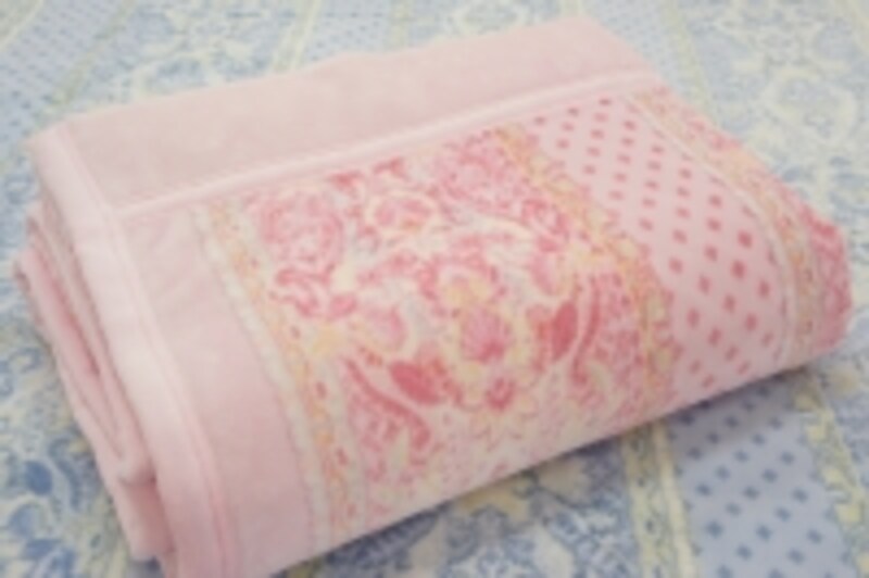 綿毛布（8400円 西川産業）