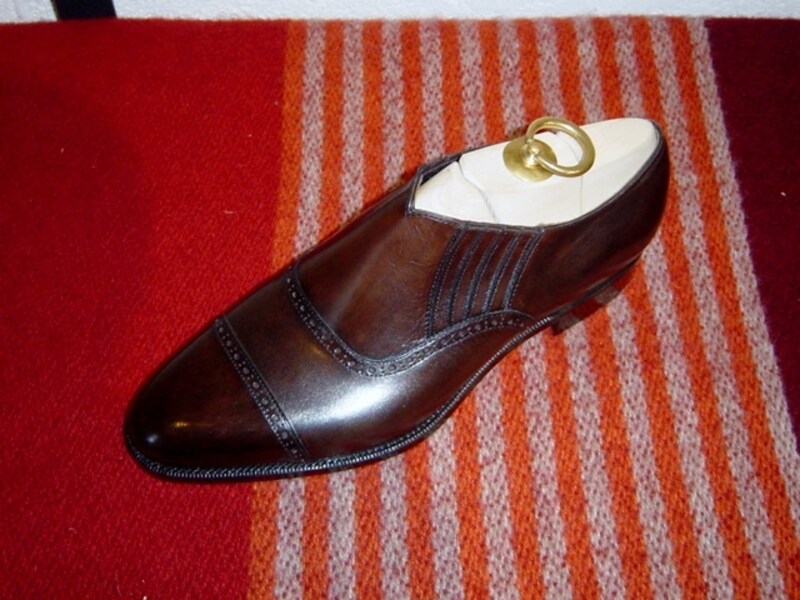 サイドエラスティックシューズ