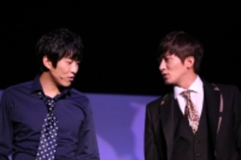 『兄弟は勇敢だった』より「俺はお前が嫌いだった」キム・ジェボム、ソン・ドゥソプ(C) アミューズ