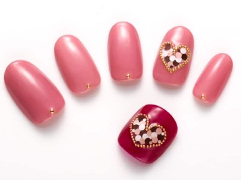 ブラウンのホログラムが大人っぽい