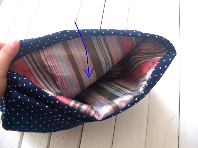 中袋を内側に入れる