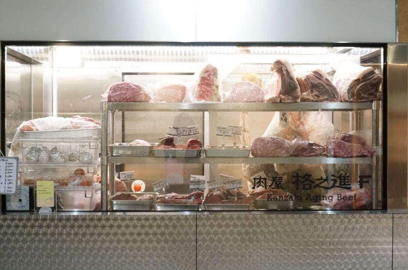 格之進Fに併設の熟成庫