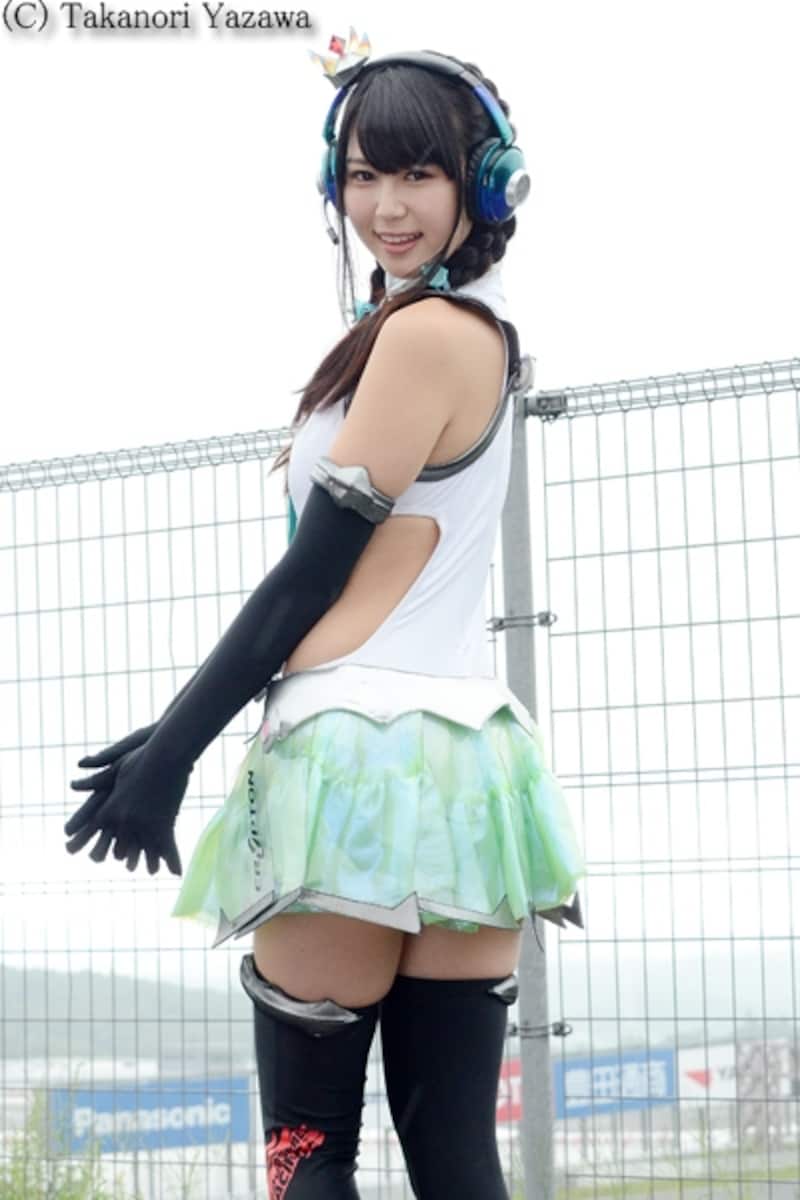 荒井つかさ／レーシングミクサポーターズ