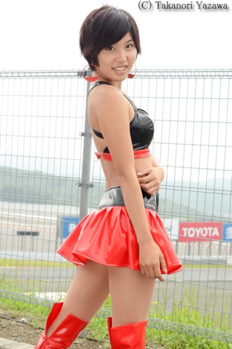 井出よしの／マッハ車検GAL