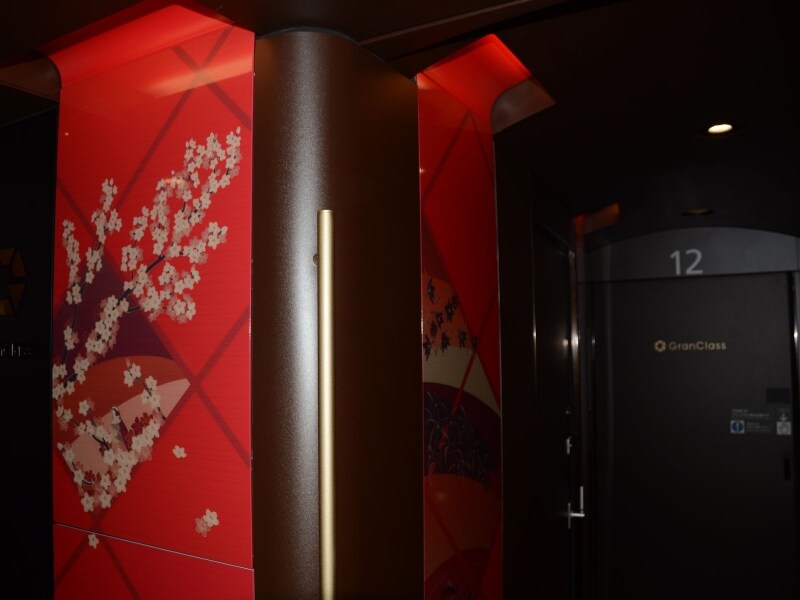 グランクラスのデッキ部分