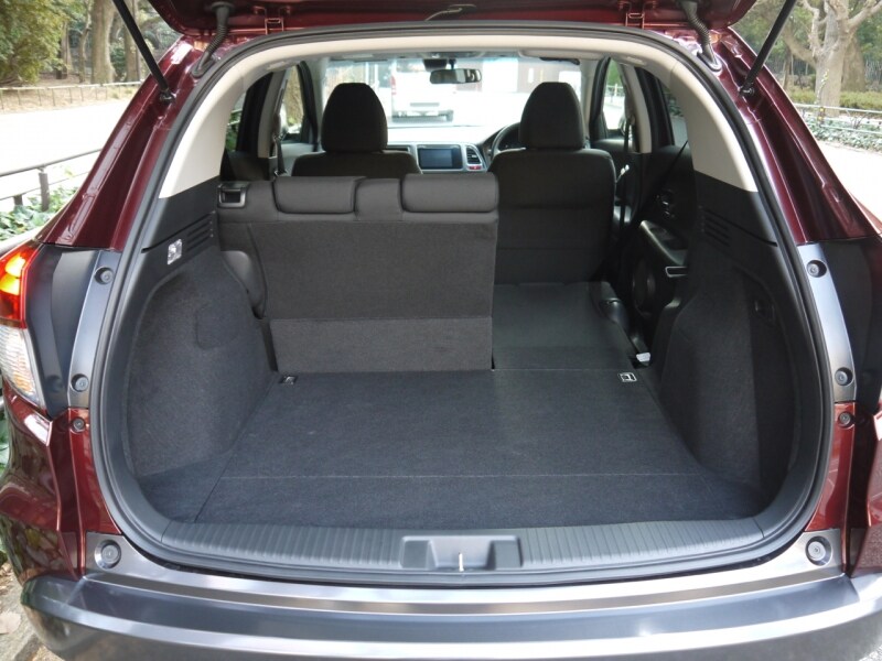 ホンダ・ヴェゼル・ラゲッジ