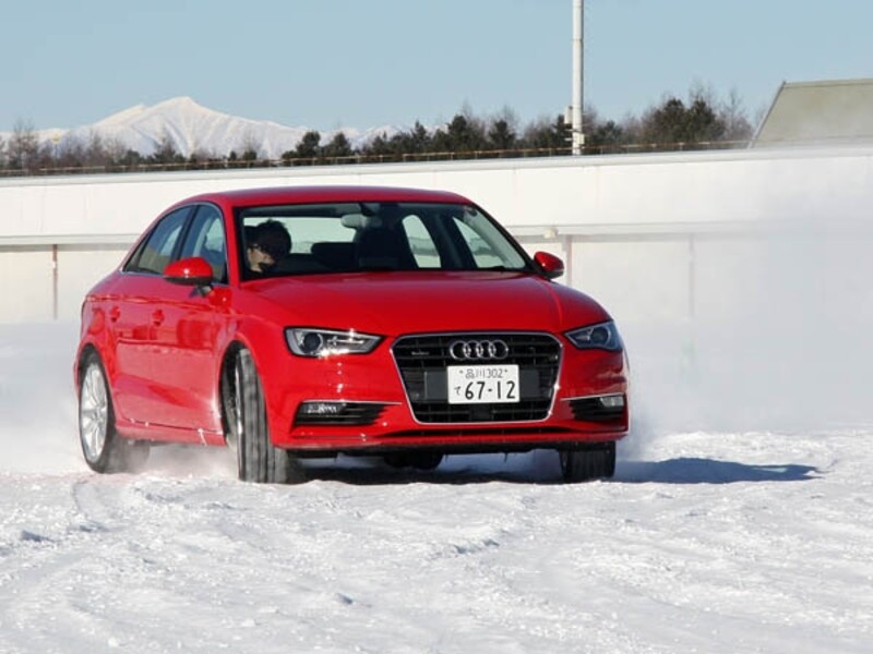 アウディA3セダン