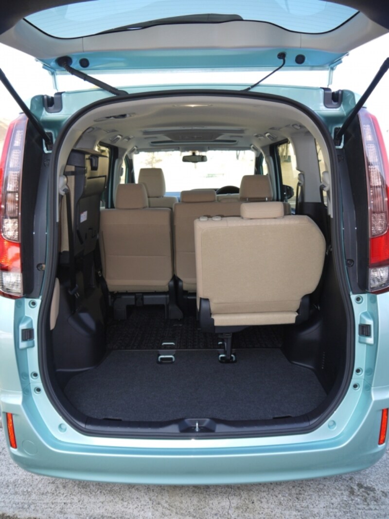 ノア・ラゲッジ