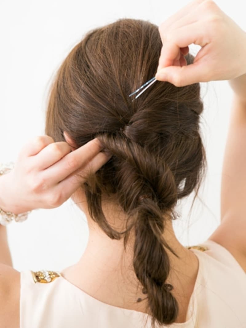 巻きつけて固定