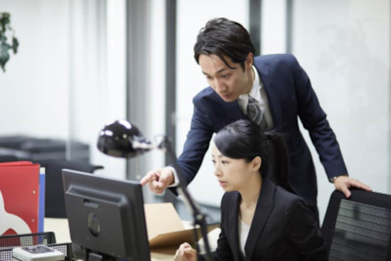 上司やお客様に信頼されているビジネスパーソンは、マメに連絡、報告をしている!