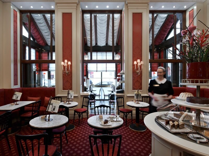 ザッハーカフェ