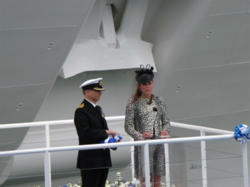 2013年にはキャサリン妃がロイヤルプリンセスのゴッドマザー