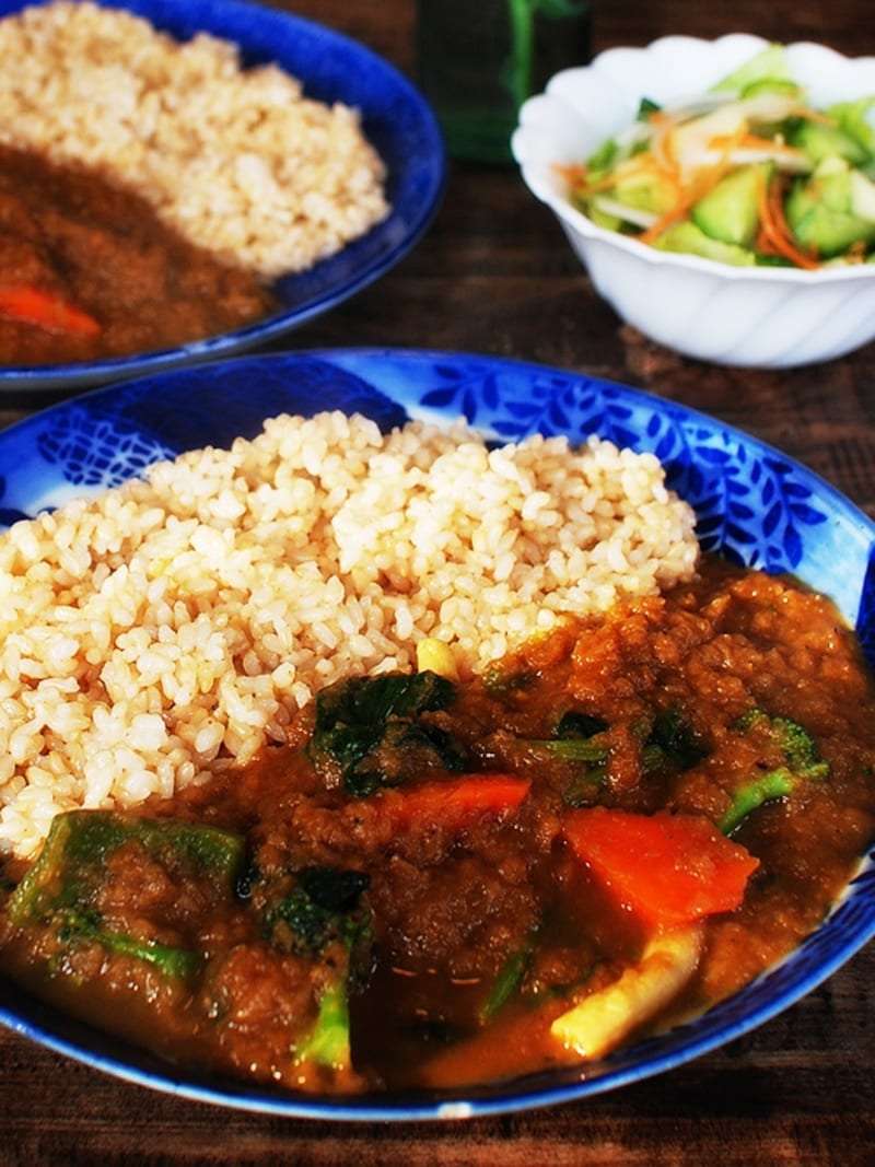 季節ごとにさまざまな野菜が加わるカレー