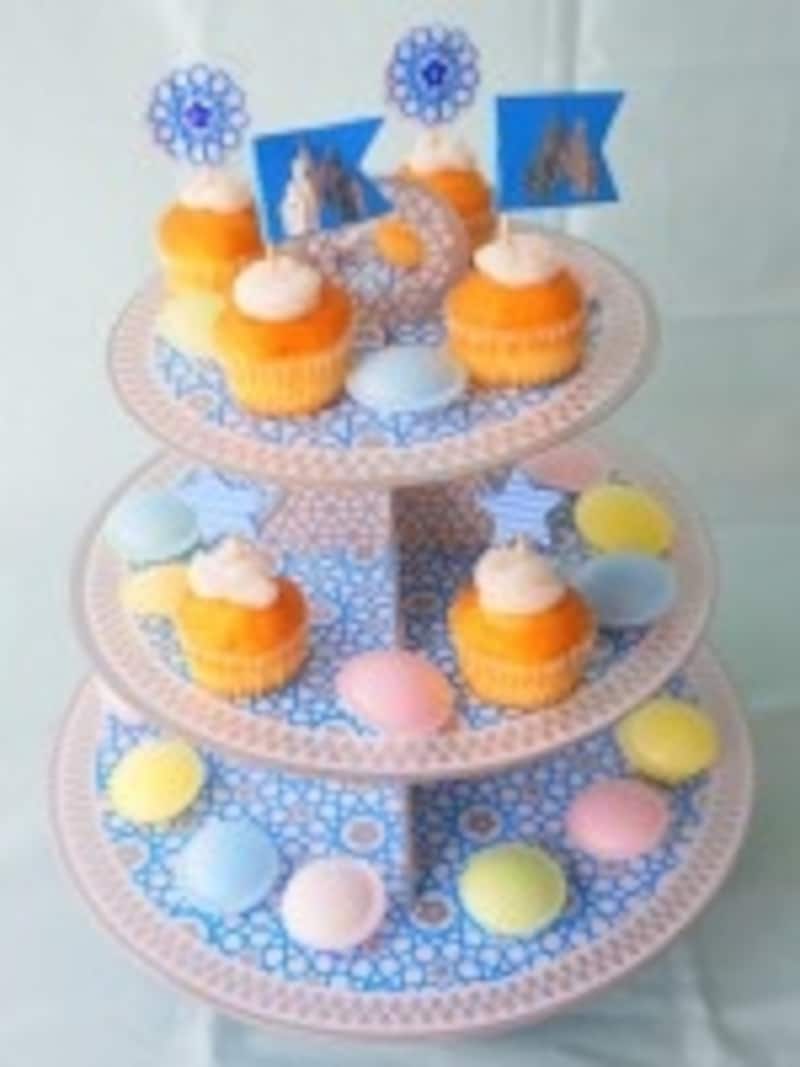 紙製のケーキスタンド