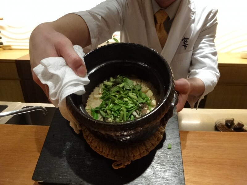 炊きたてを見せてくれる