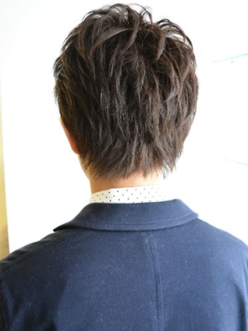 アップバングショート