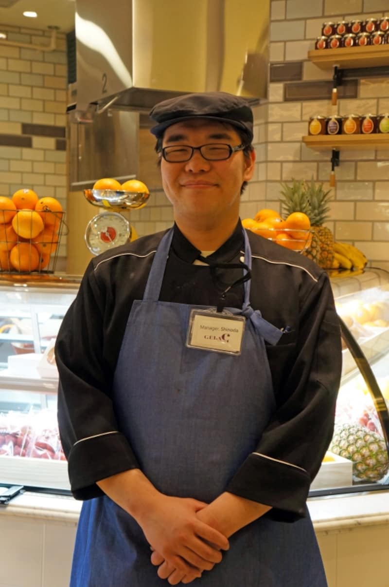 店長undefined篠田朋幸さん