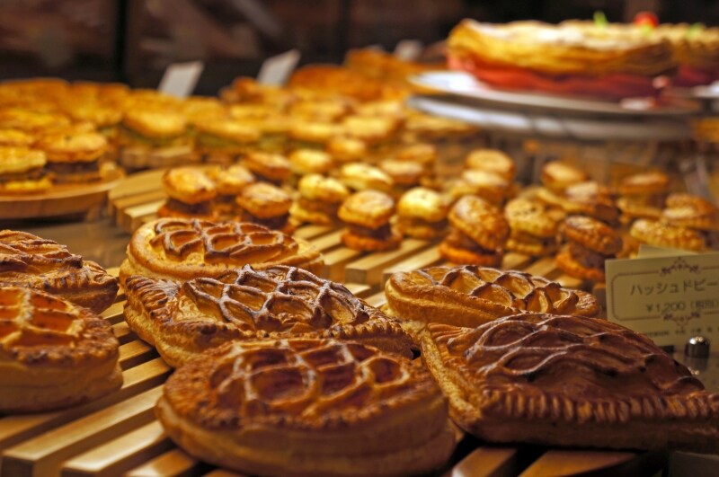 食事系のパイも豊富な種類！さすがホテルメイドと唸る本格派